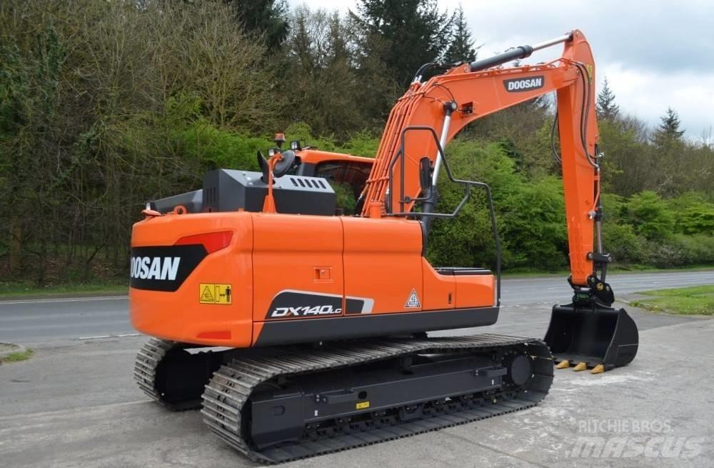 Doosan DX 140 LC-5 Roomikekskavaatorid