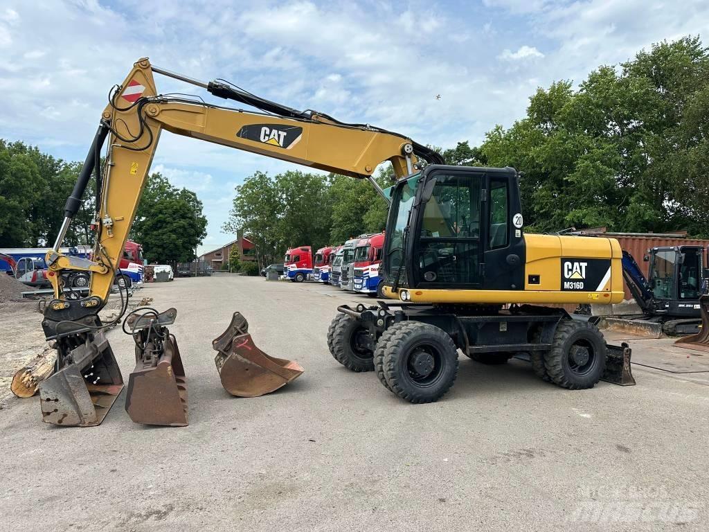CAT M 316 D Ratasekskavaatorid