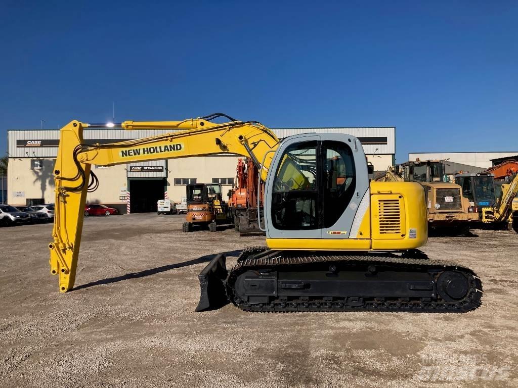 New Holland E 135 SR Väikeekskavaatorid 7t-12t