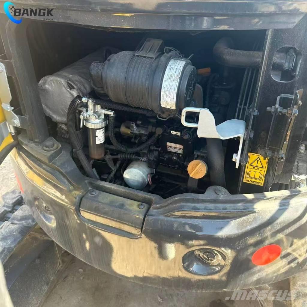 Komatsu PC20MR-3 Miniekskavaatorid < 7 t