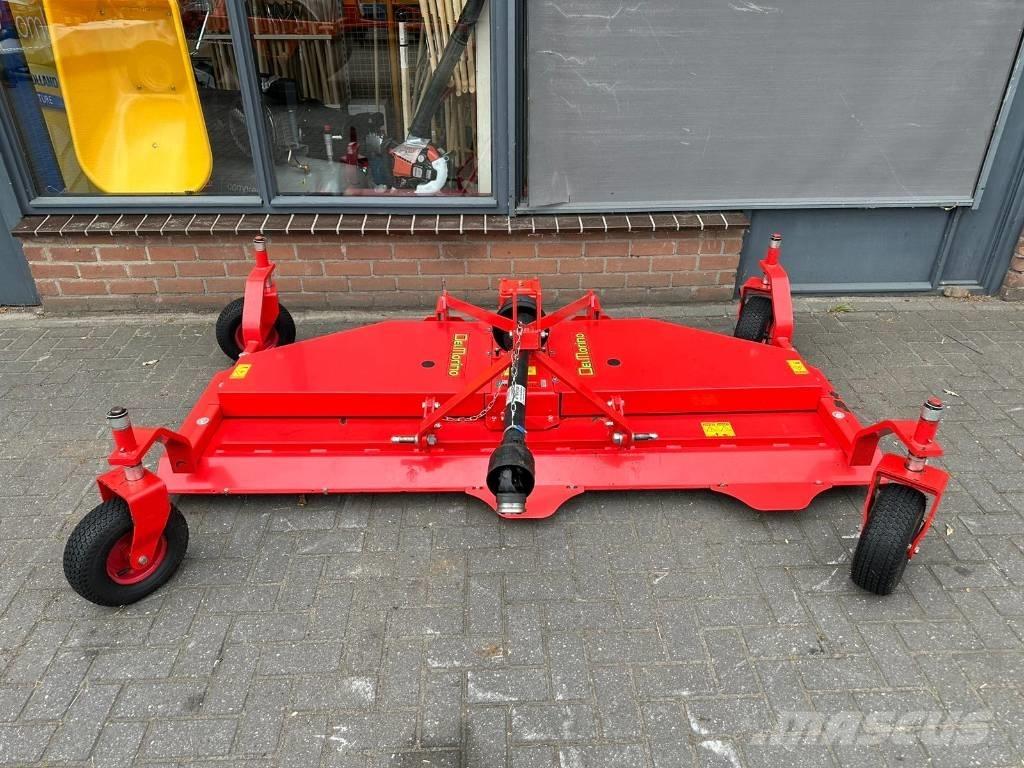 Del Morino XRM 235 Esi ja taganiidukid