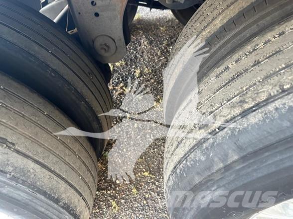 Utility 3000R Külmikpoolhaagised