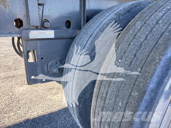 Utility 4000AE Madelpoolhaagised