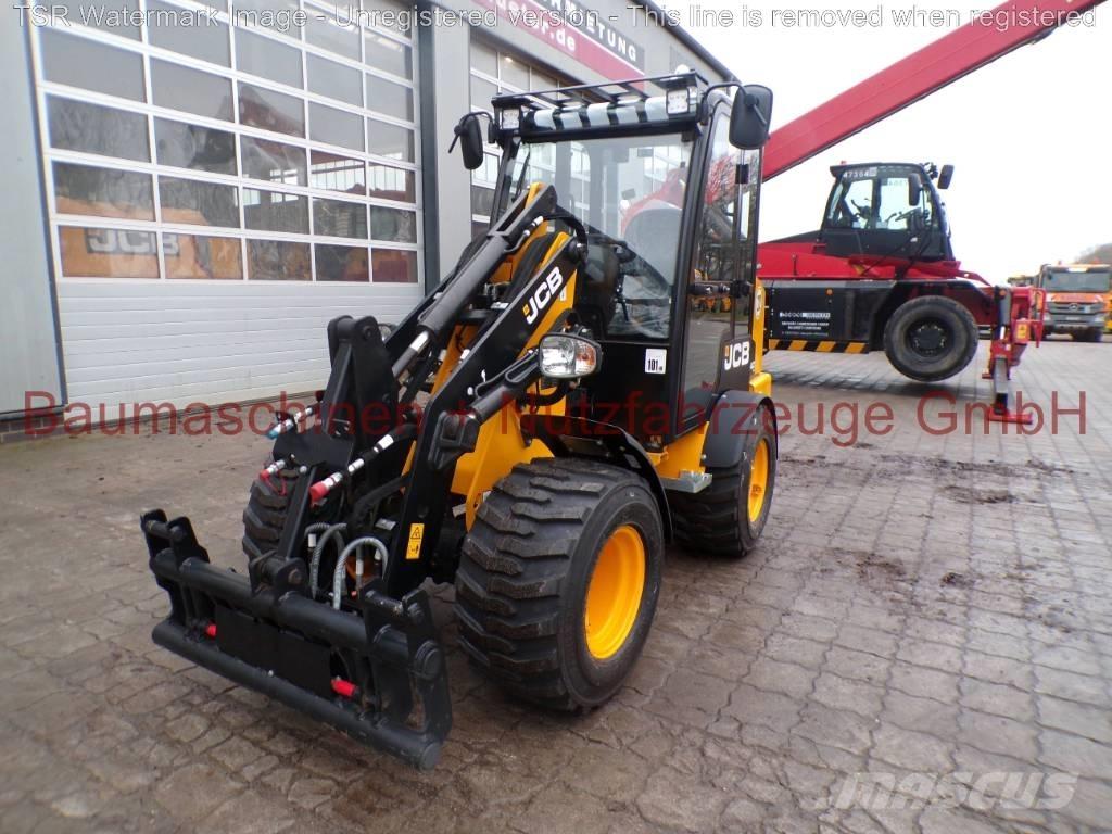 JCB 403 Rataslaadurid