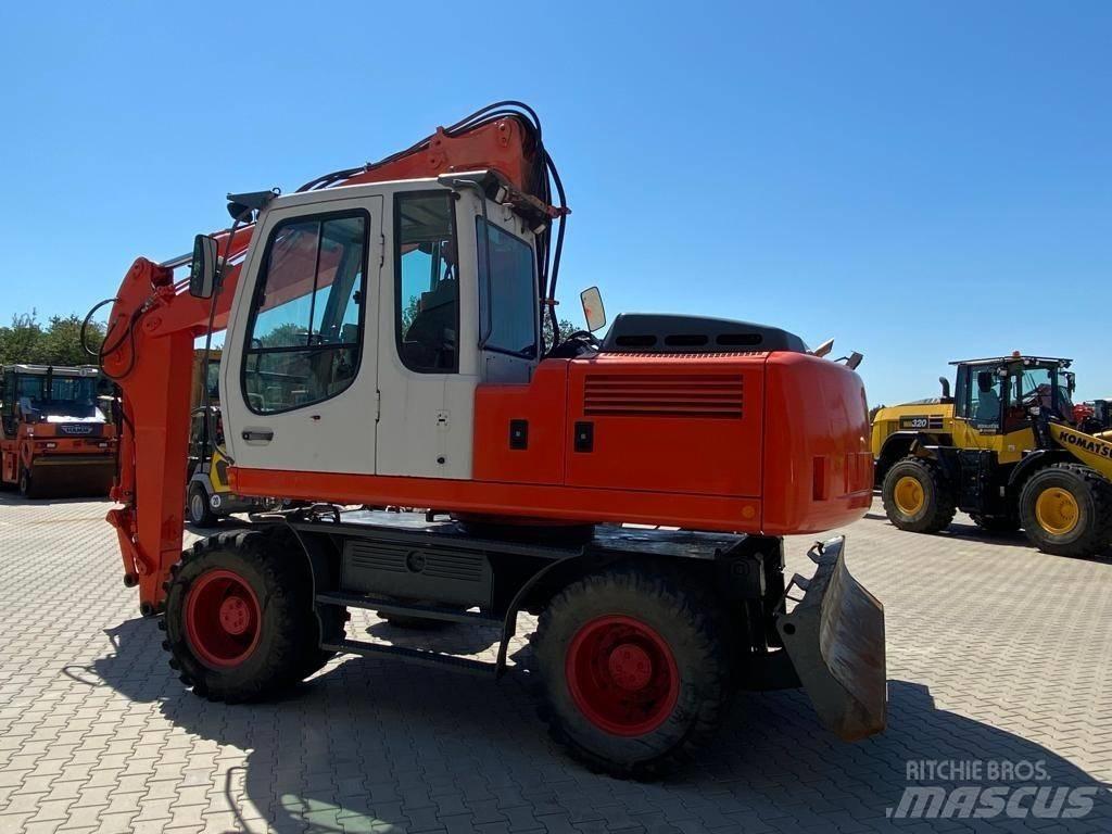 Liebherr A 900 C Ratasekskavaatorid