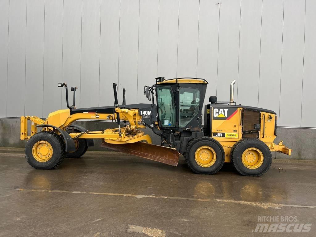 CAT 140 M AWD Greiderid