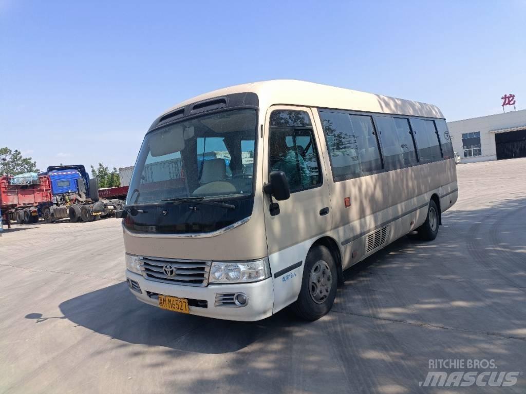 Toyota Coaster Bus Väikebussid