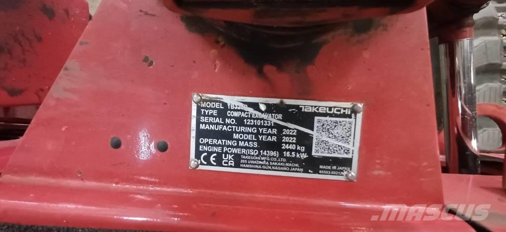Takeuchi TB 325 R Miniekskavaatorid < 7 t