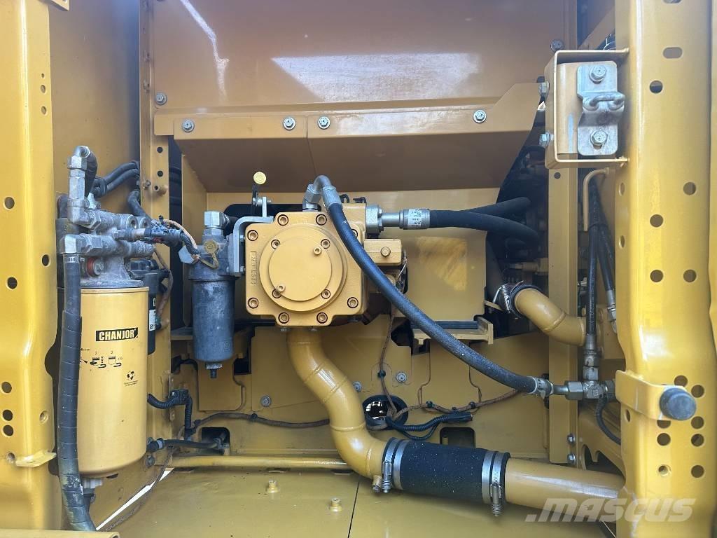 CAT 320 GC Roomikekskavaatorid