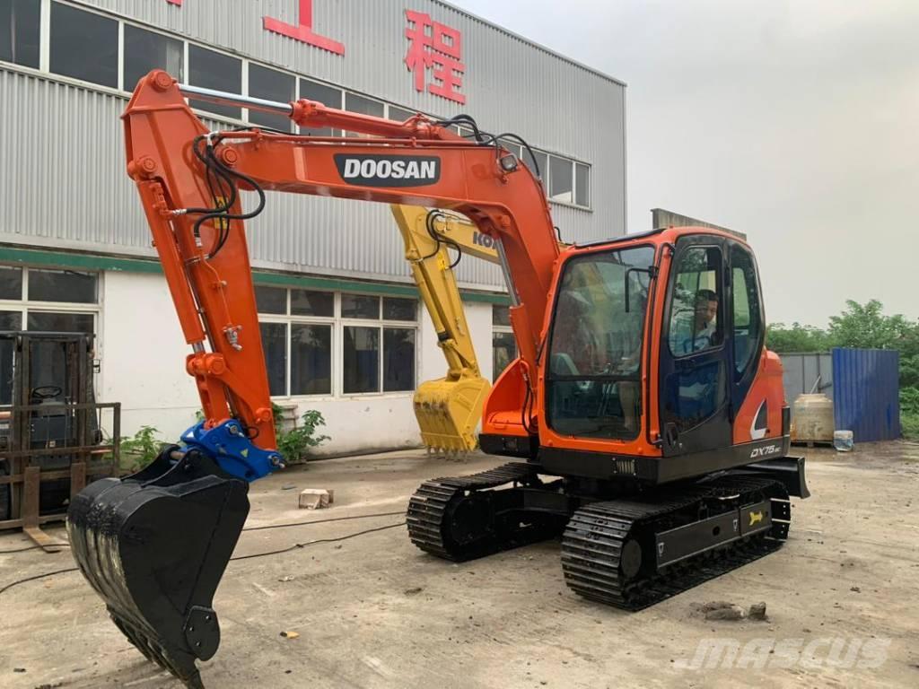 Doosan DX 75-9 C Väikeekskavaatorid 7t-12t