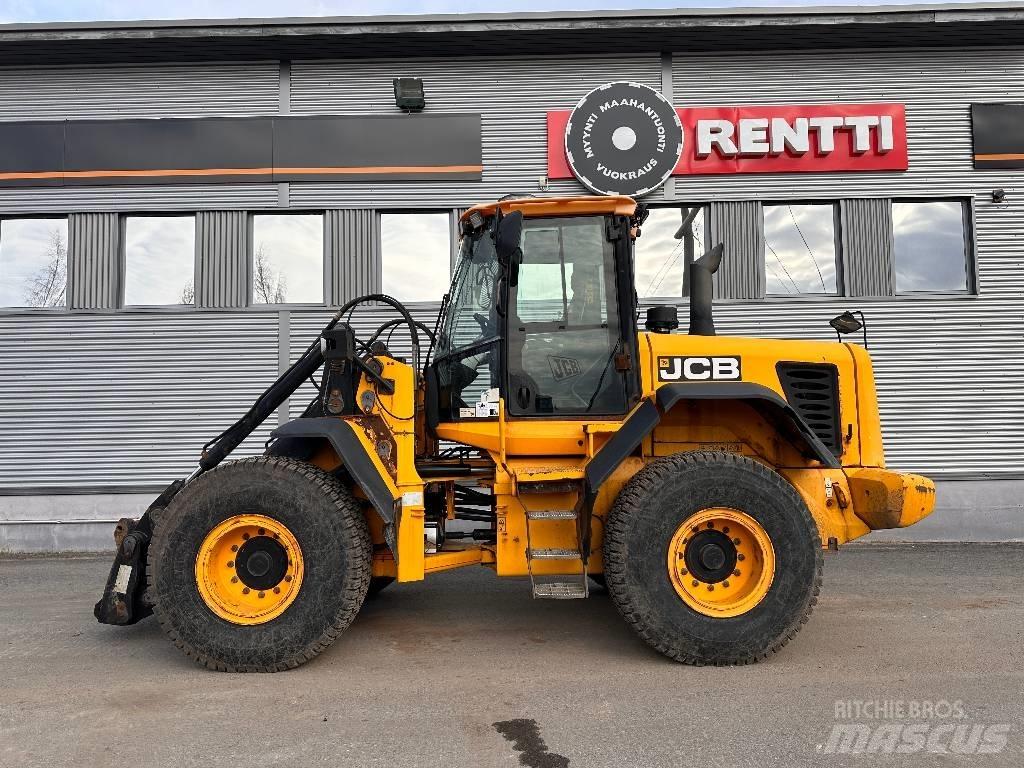 JCB 426 E Rataslaadurid