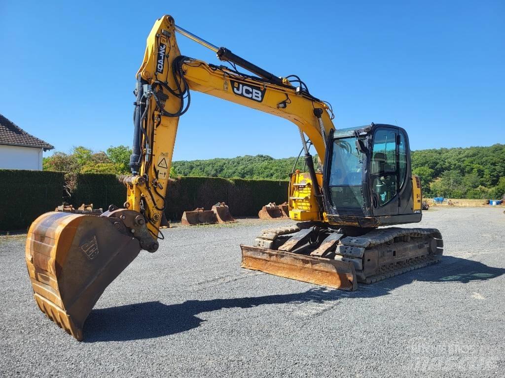 JCB JZ 140 LC Roomikekskavaatorid