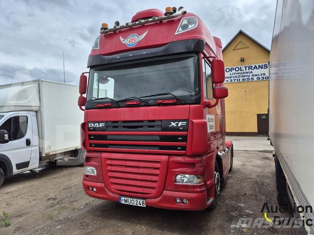 DAF FTXF105 Sadulveokid