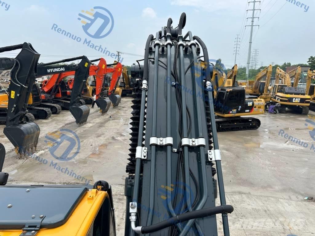 Hyundai R305LC-9T Roomikekskavaatorid