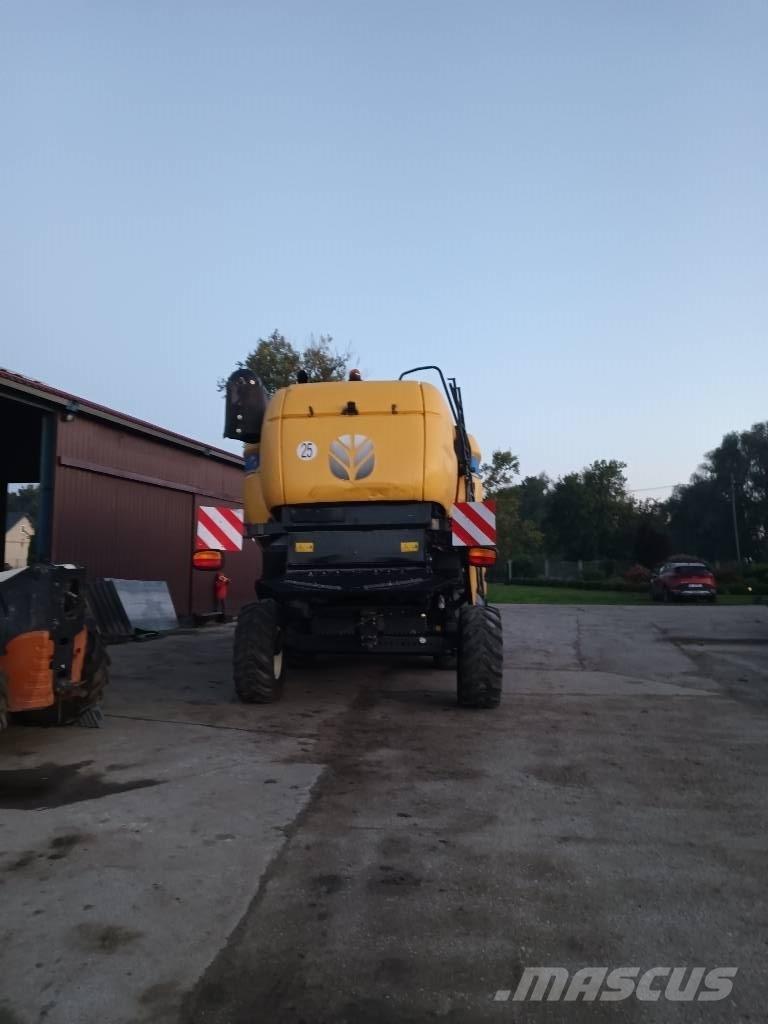 New Holland CX 5090 Teraviljakombainid