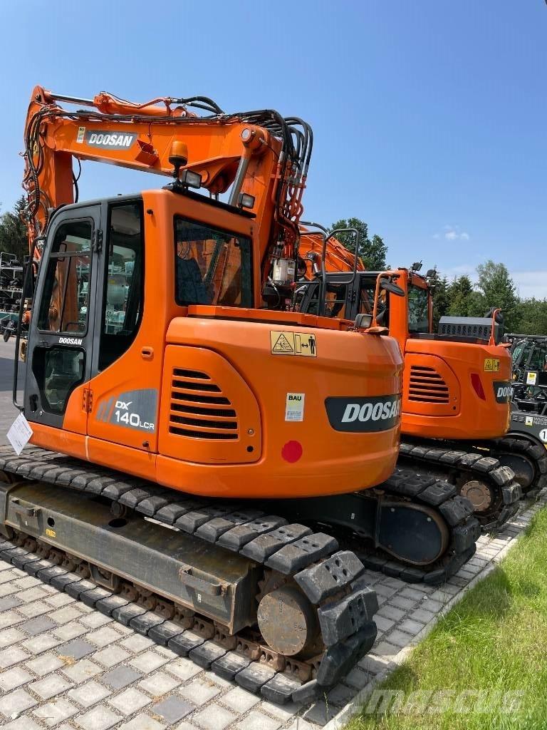 Doosan DX 140 LCR-3 Roomikekskavaatorid