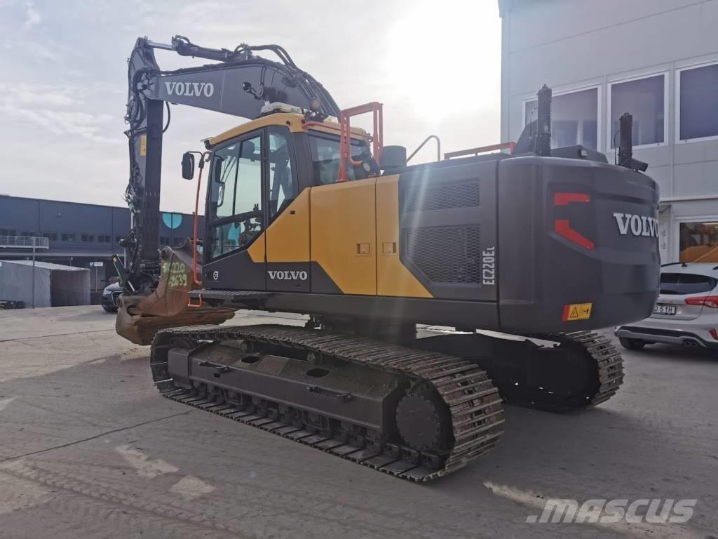 Volvo EC 220 EL Roomikekskavaatorid