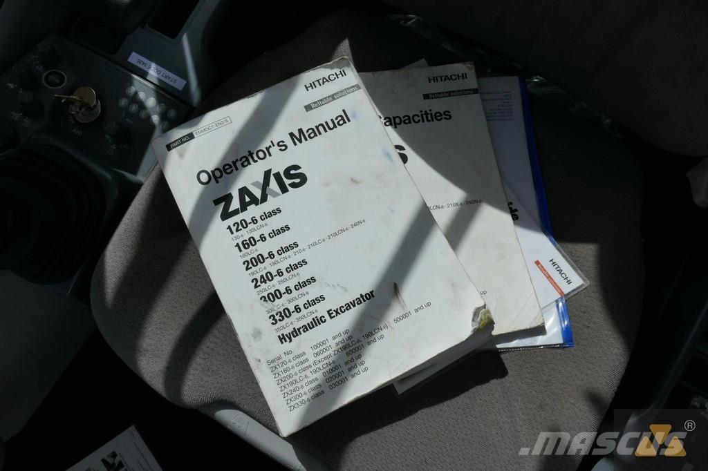 Hitachi ZX210LC-6 Roomikekskavaatorid