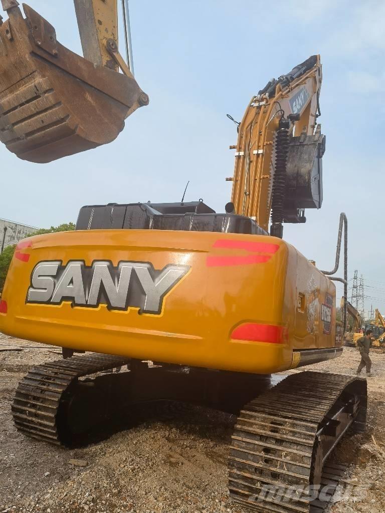 Sany SY 215 C Väikeekskavaatorid 7t-12t