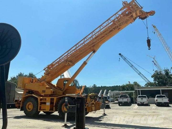 Tadano GR 800 XL-1 Raske maastiku tõstukid