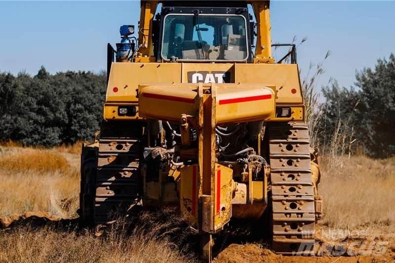 CAT D10T Buldooserid
