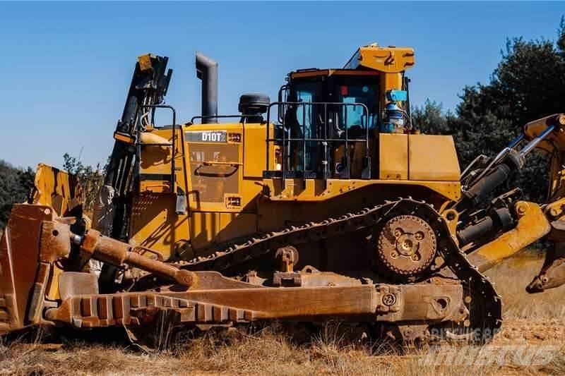 CAT D10T Buldooserid