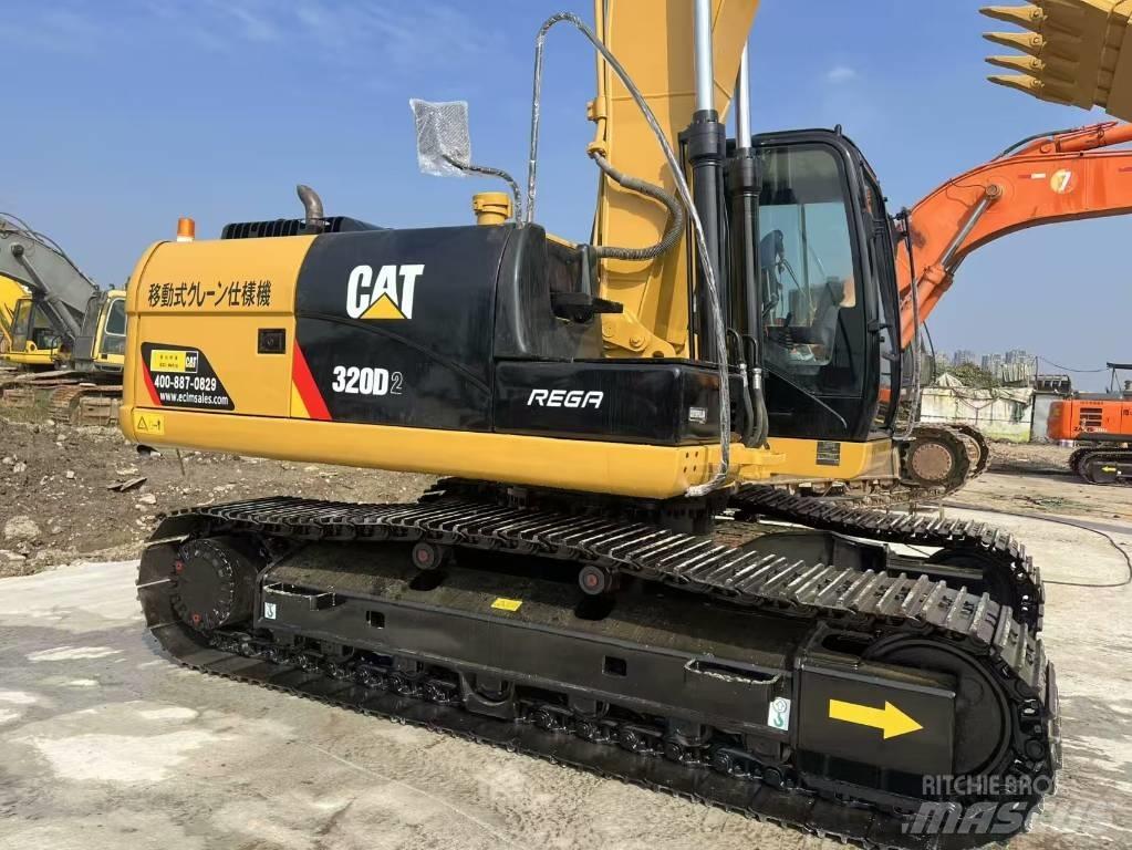 CAT 320 D Roomikekskavaatorid
