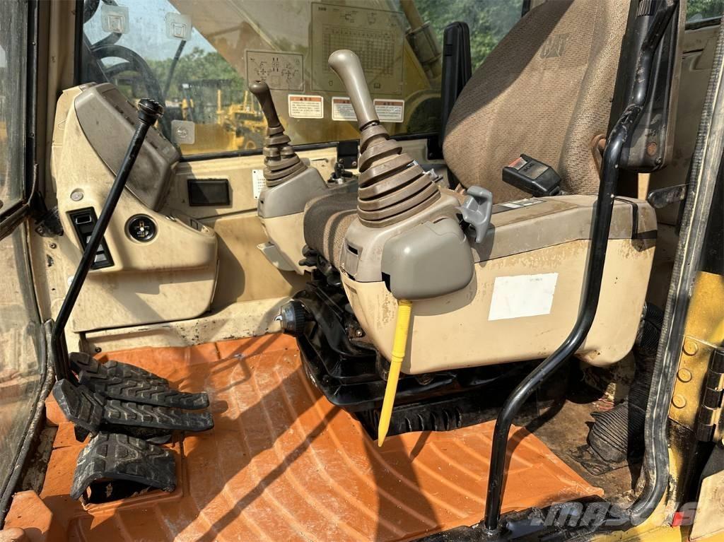 CAT 330 B Roomikekskavaatorid