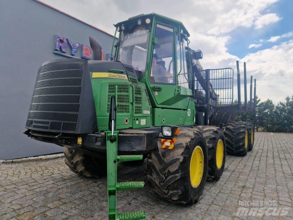 John Deere 1210 E Forwarderid