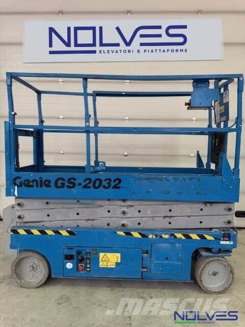 Genie GS2032 Käärtõstukid