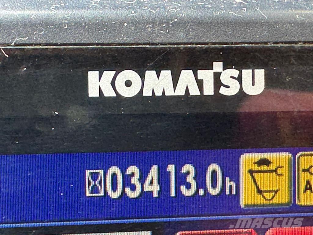 Komatsu PW180-11 Ratasekskavaatorid