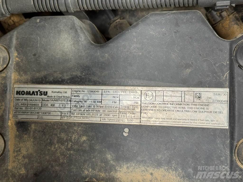 Komatsu PW180-11 Ratasekskavaatorid