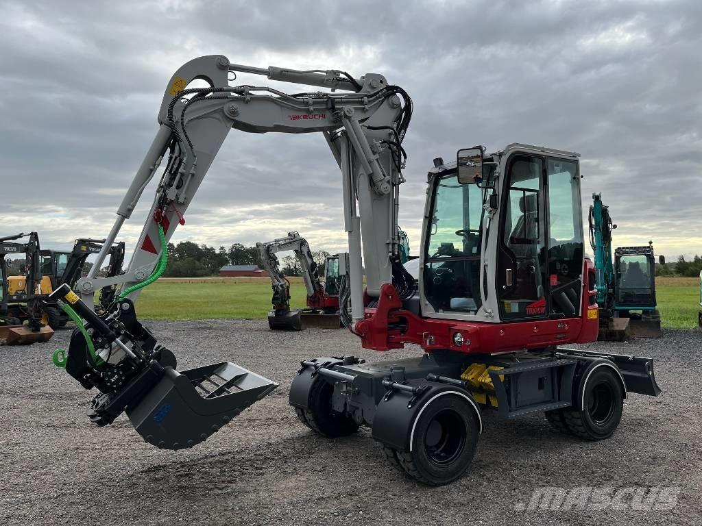 Takeuchi TB 370 W Ratasekskavaatorid