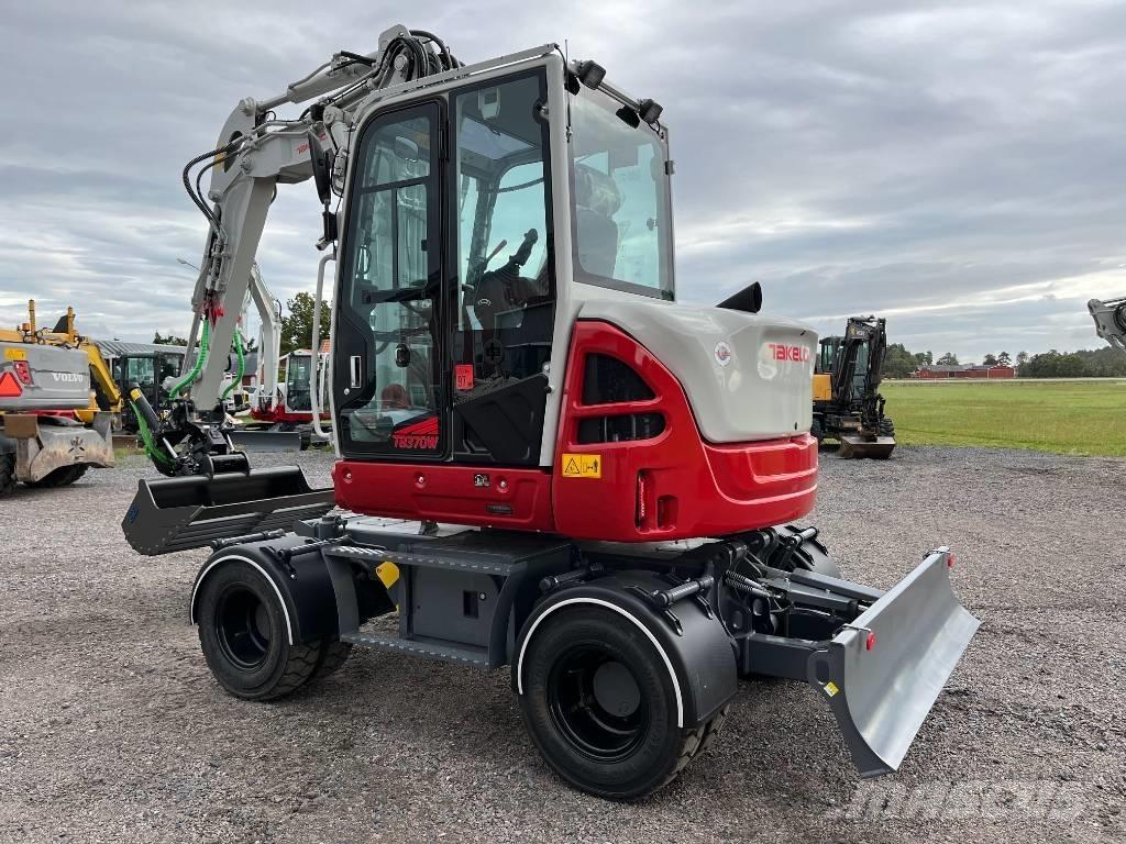 Takeuchi TB 370 W Ratasekskavaatorid