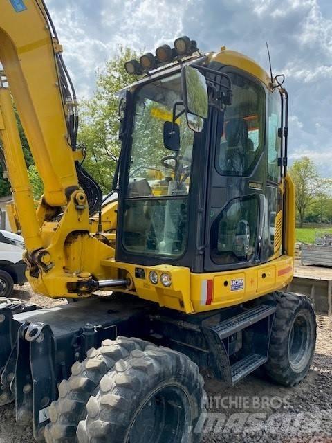 Komatsu PW 98 MR-11 Ratasekskavaatorid