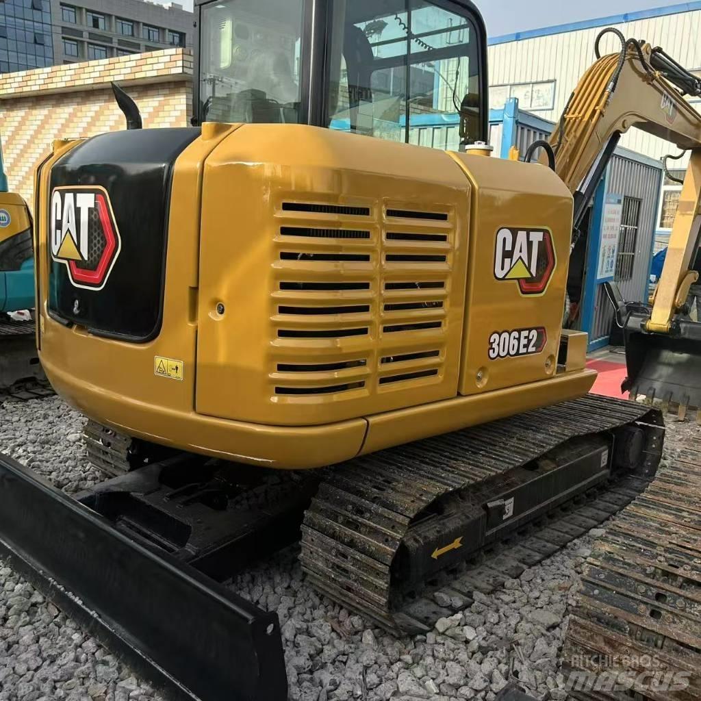 CAT 306E Roomikekskavaatorid