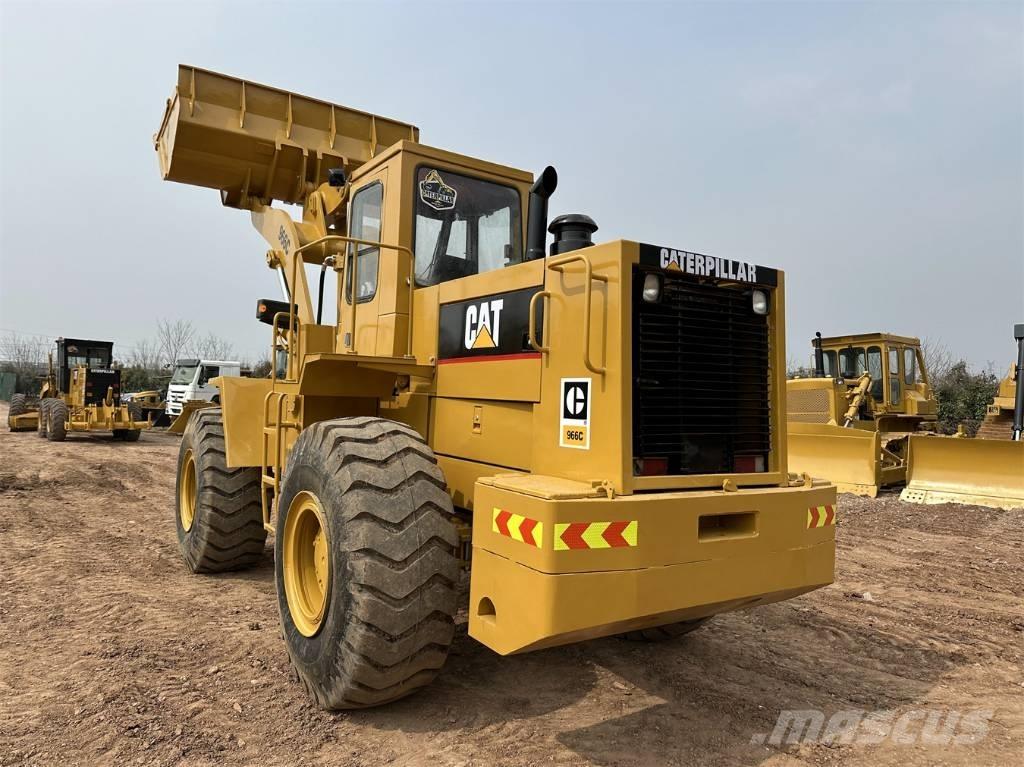 CAT 966C Rataslaadurid