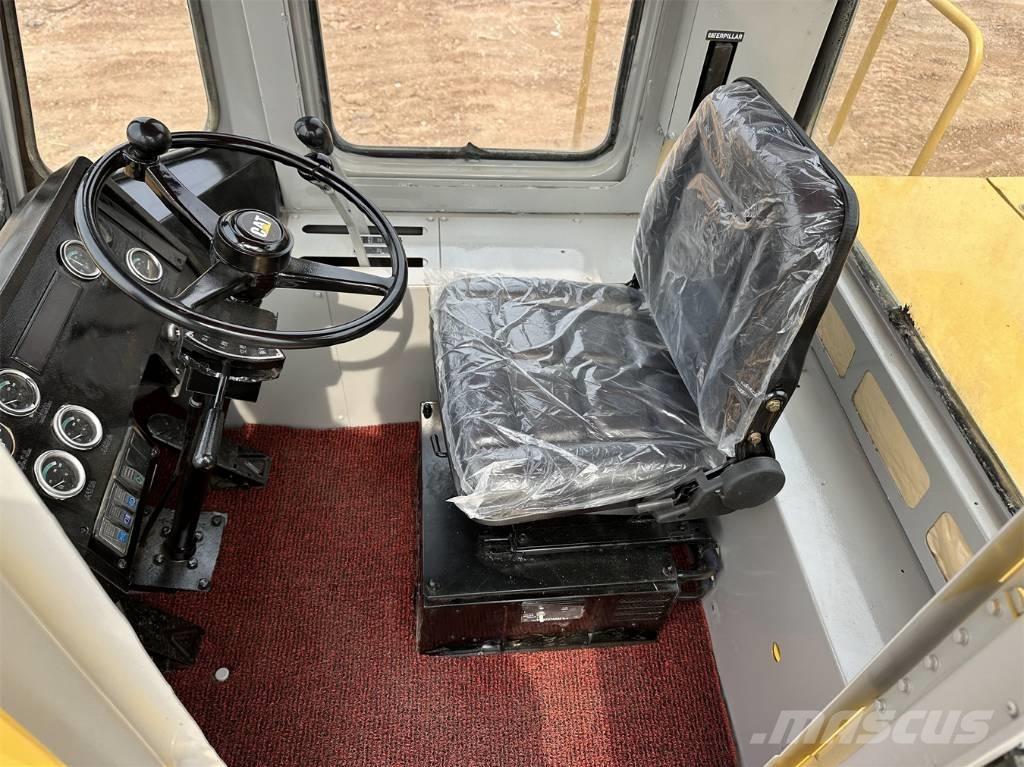 CAT 966C Rataslaadurid