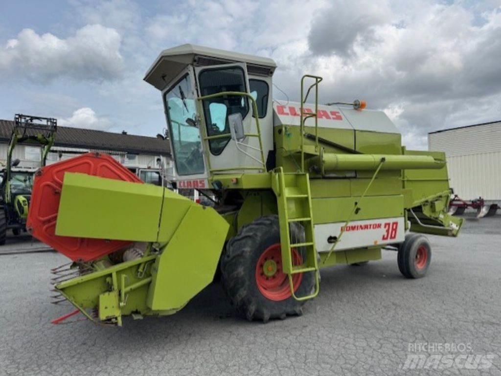 CLAAS Dominator 38 Teraviljakombainid
