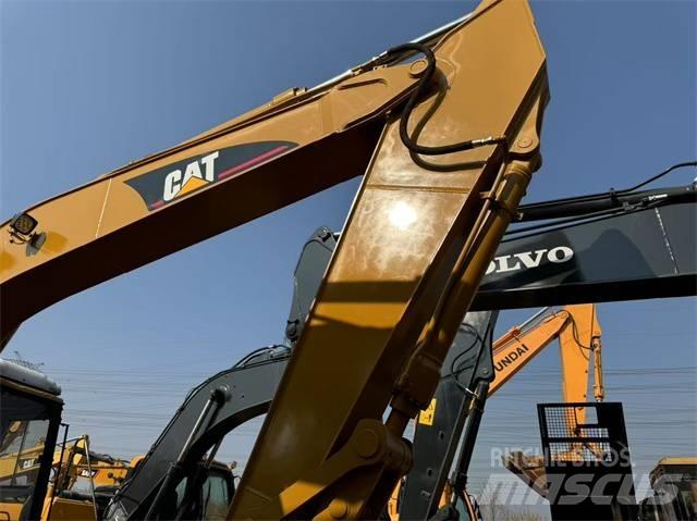 CAT 320 B L Roomikekskavaatorid