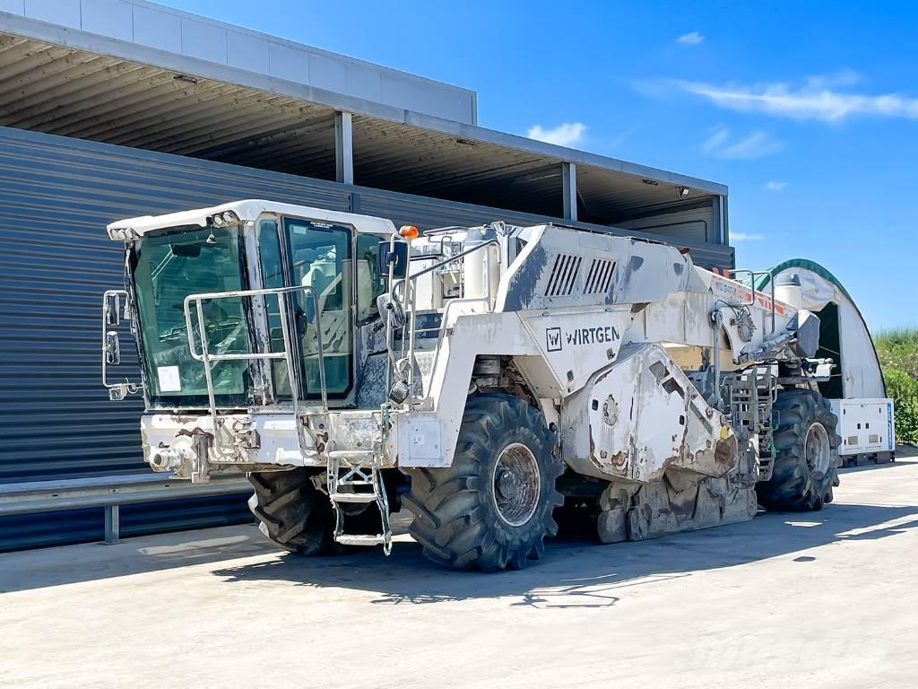 Wirtgen WR 240I Asfaldi taaskasutuse masinad