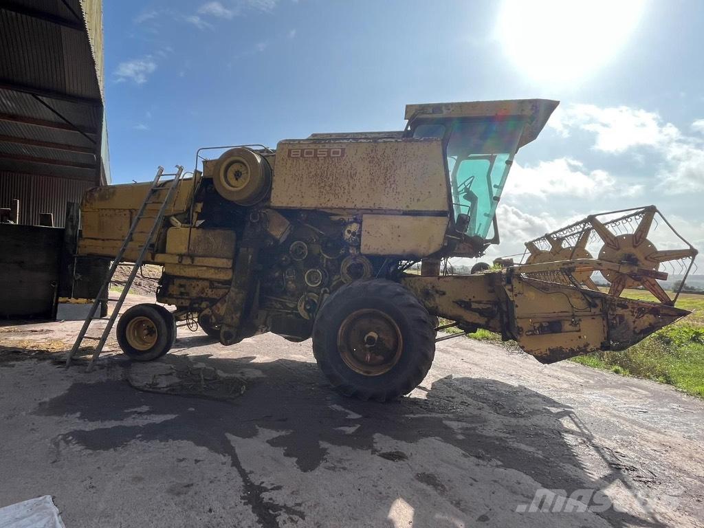 New Holland 8050 Teraviljakombainid