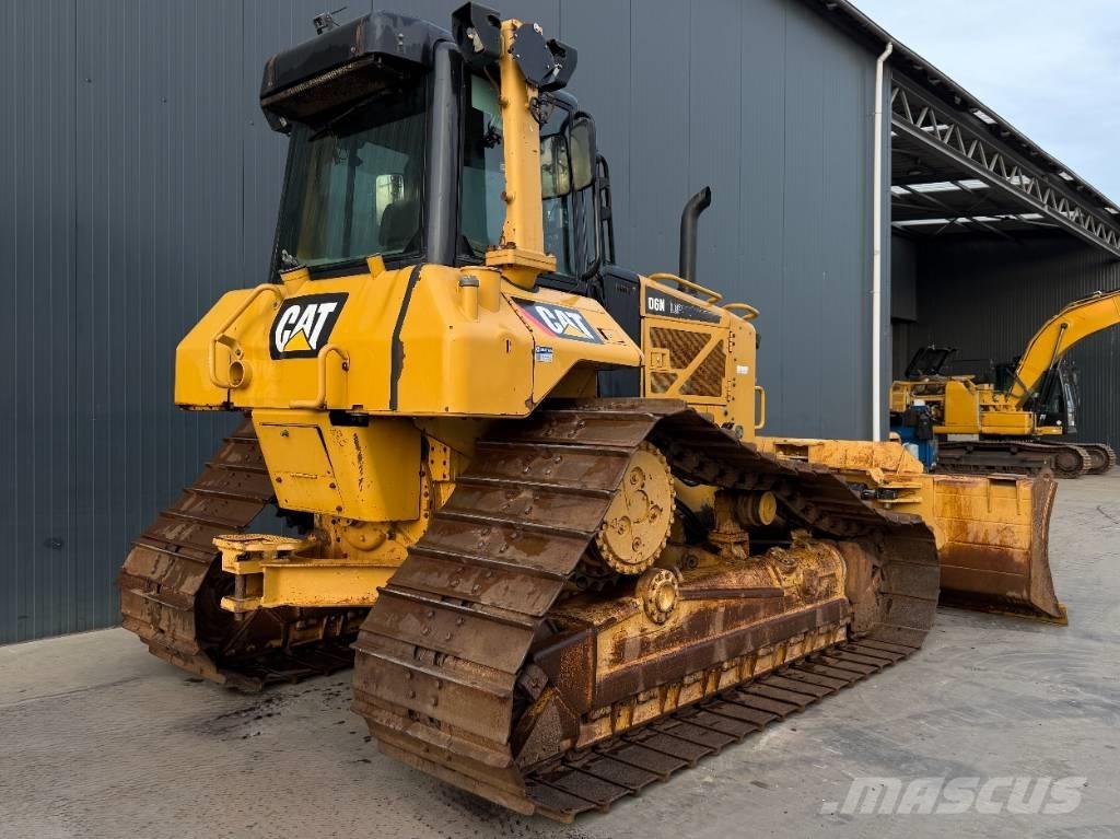 CAT D6N LGP Buldooserid