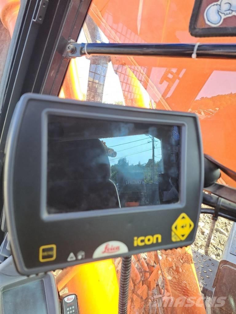 Hitachi ZX 300 LC-6 Roomikekskavaatorid