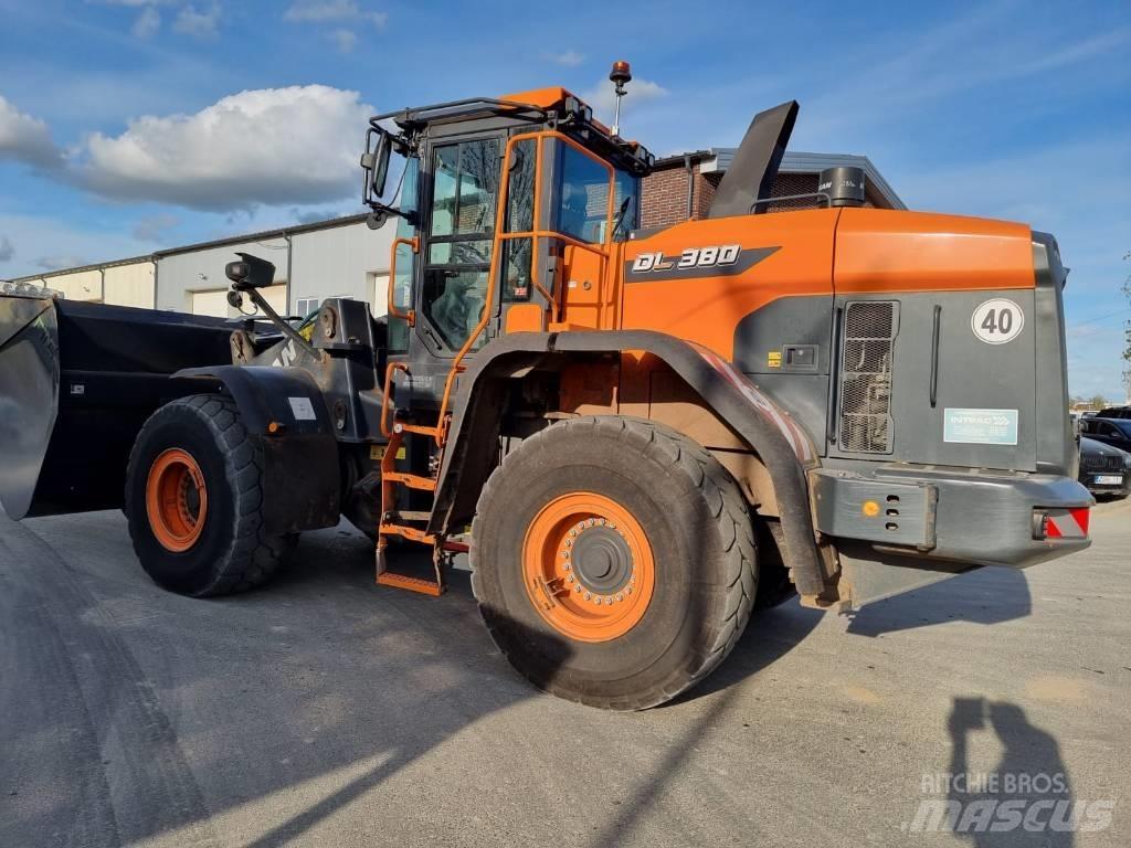 Doosan DL 380-7 Rataslaadurid