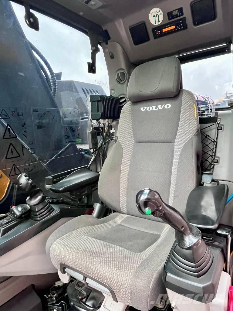 Volvo ECR 355 E Roomikekskavaatorid