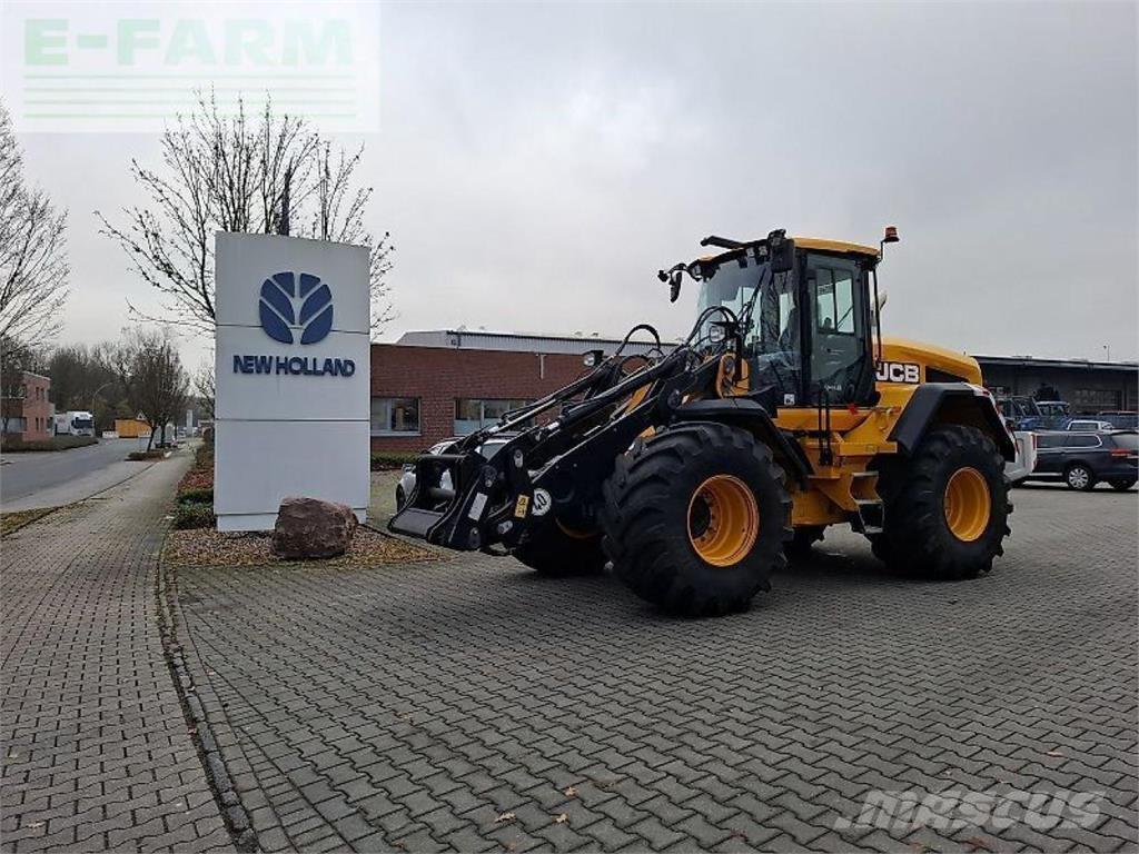 JCB 427 agri Miniekskavaatorid < 7 t