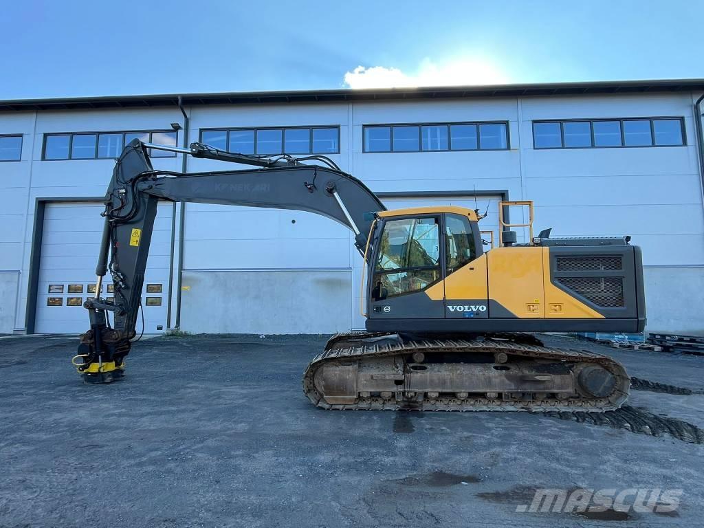 Volvo EC 250 E Roomikekskavaatorid