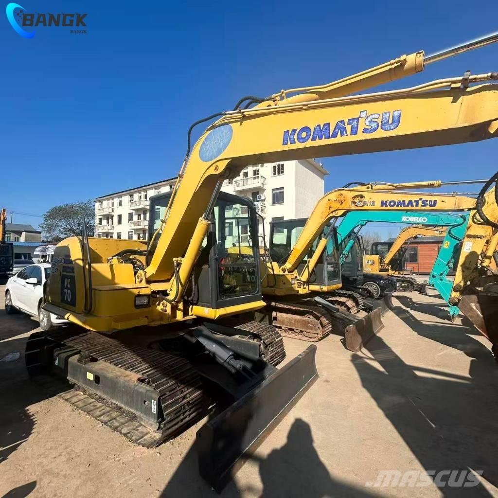 Komatsu PC 70-8 Roomikekskavaatorid