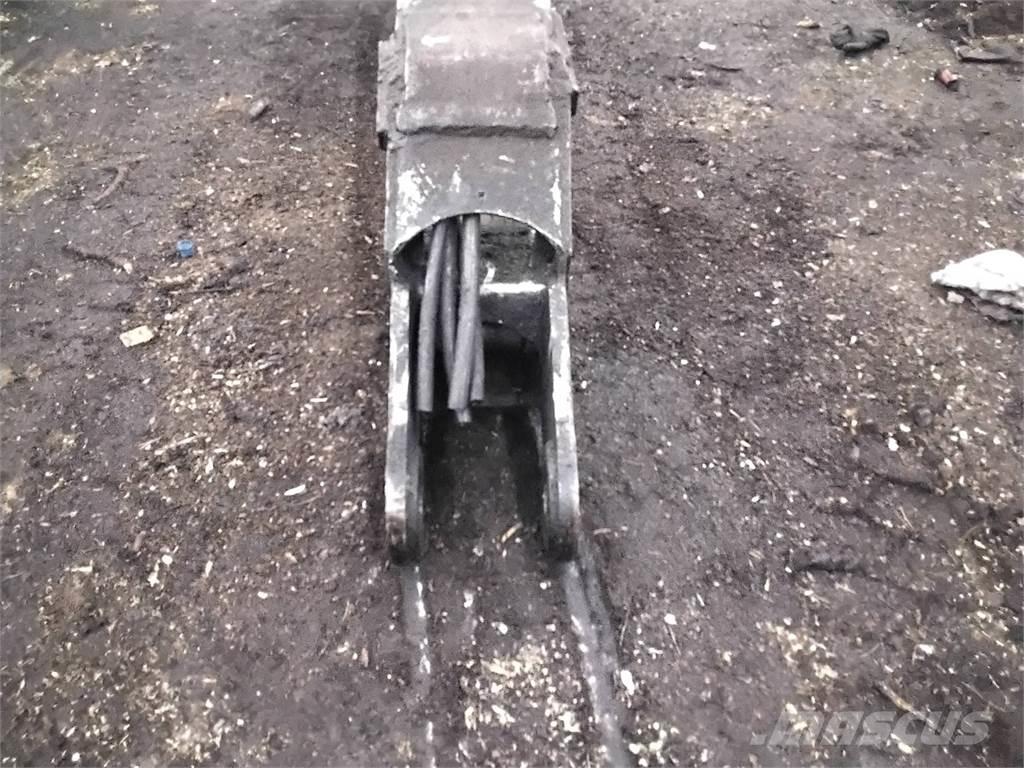 Valmet CRF14 Forvarderi kraanad
